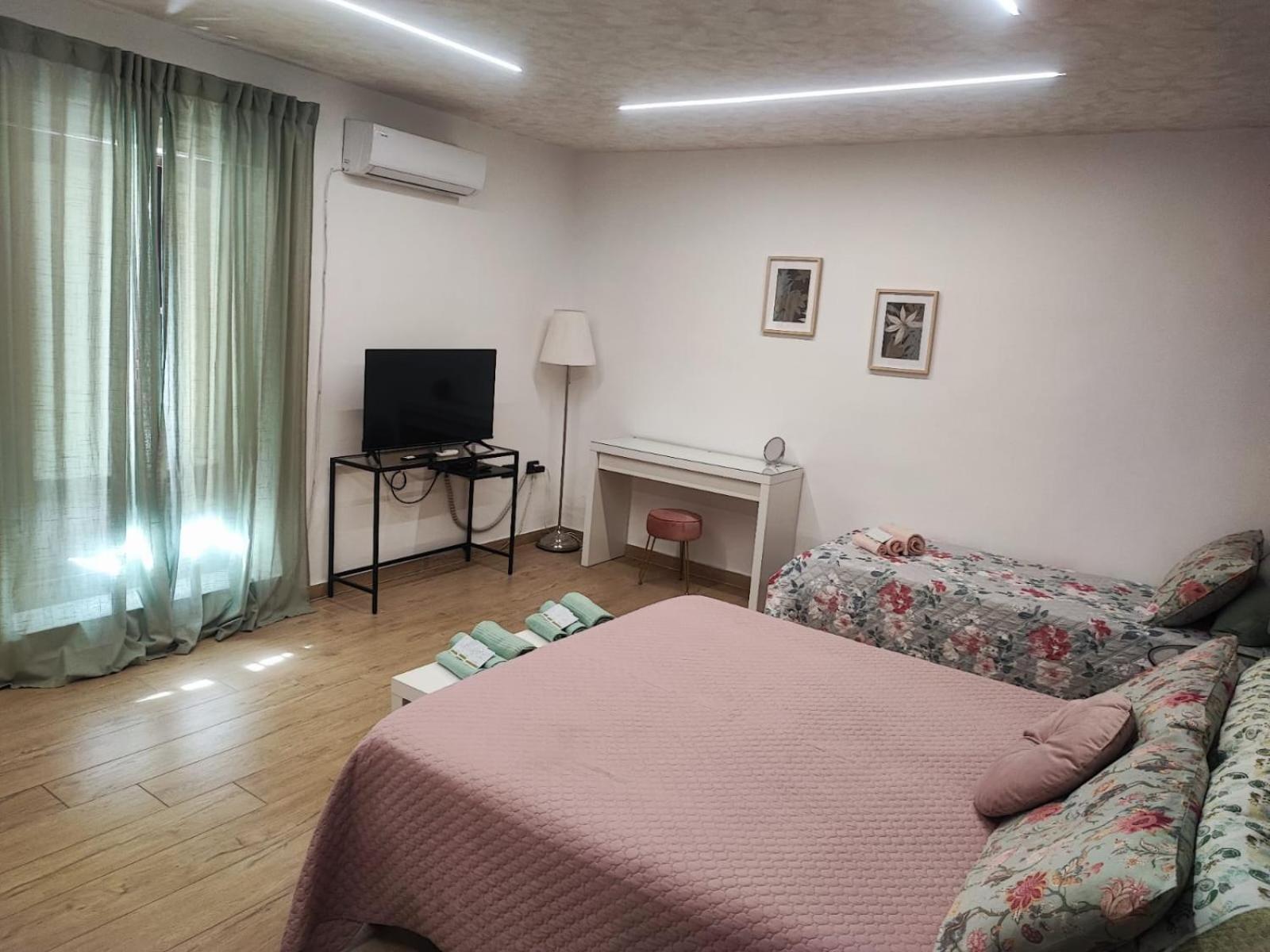 Dn Holiday House Catane Extérieur photo